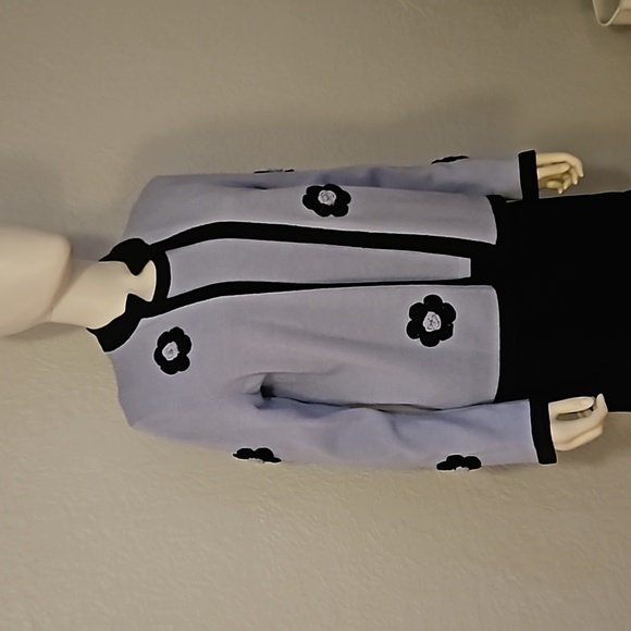 VINTAGE Powder Blue Floral Crochet Sweater Set - Picture 2 of 6